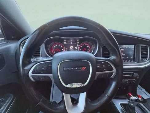 Used 2018 Dodge Charger SXT Plus image 36