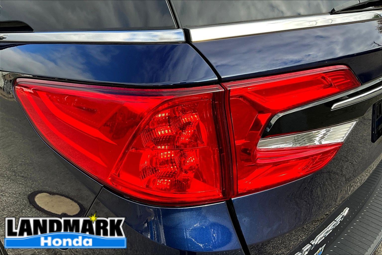 Used 2024 Honda Odyssey Touring image 32