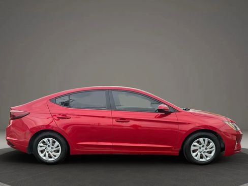 Used 2020 Hyundai Elantra SE image 4