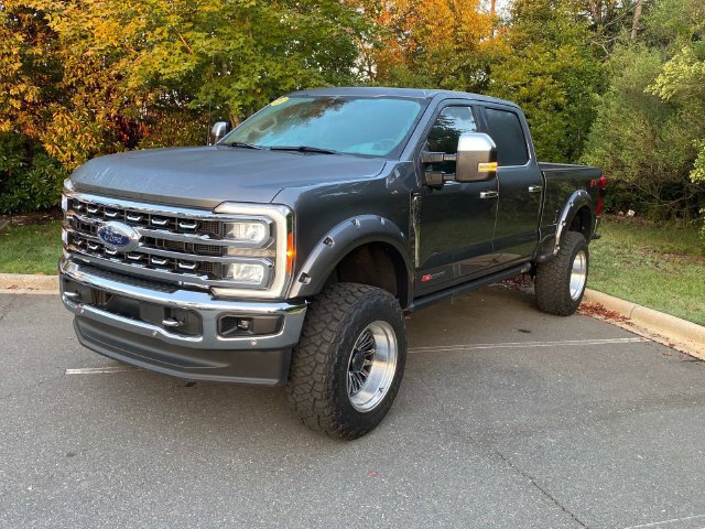 Used 2023 Ford F350 Lariat w/ Tow Technology Package AWD/4WD image 3