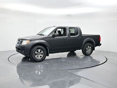 Used 2013 Nissan Frontier PRO-4X image 5