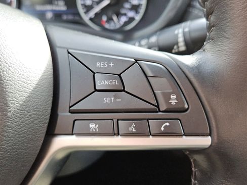 Used 2022 Nissan Sentra SV image 13