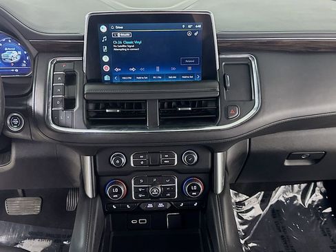 Used 2022 Chevrolet Tahoe Z71 AWD/4WD image 19