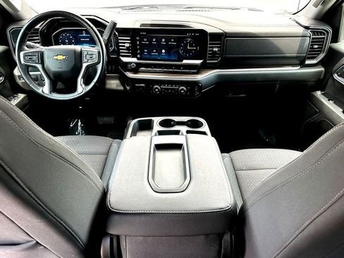 Used 2023 Chevrolet Silverado 1500 LT RWD image 28