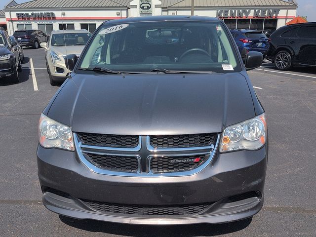Used 2016 Dodge Grand Caravan SE w/ Quick Order Package 29E SE FWD image 2