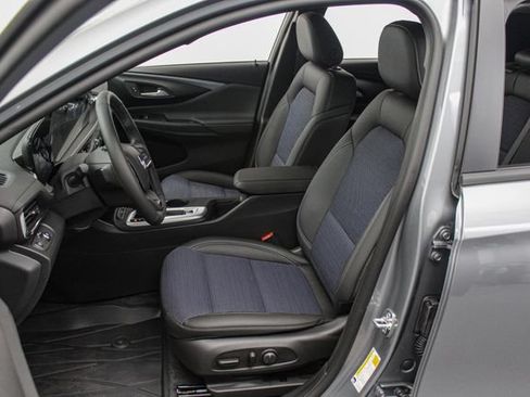 New 2026 Buick Envista Preferred w/ Convenience I Package FWD image 18