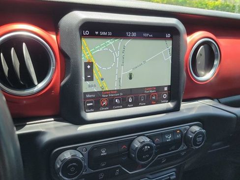Used 2020 Jeep Wrangler Unlimited Rubicon AWD/4WD image 28