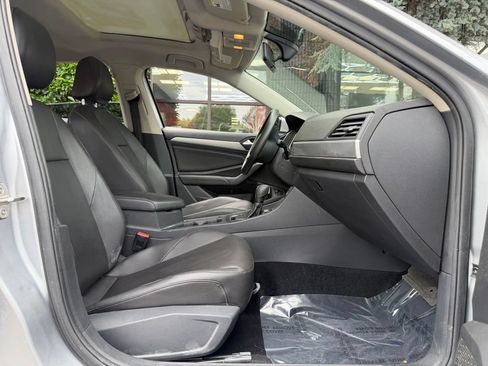 Used 2020 Volkswagen Jetta FWD image 31