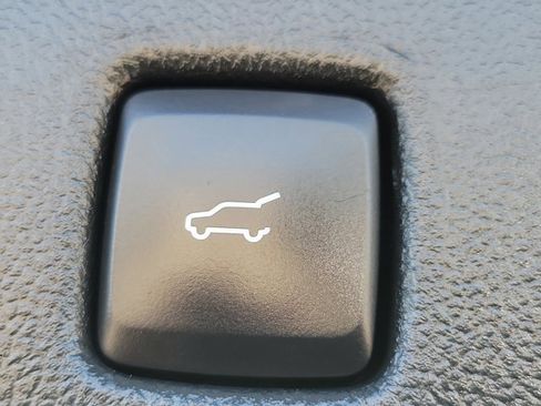 Certified 2023 Ford Escape ST-Line Elite w/ Premium Technology Package image 13