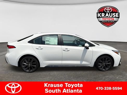 New 2026 Toyota Corolla SE FWD image 9