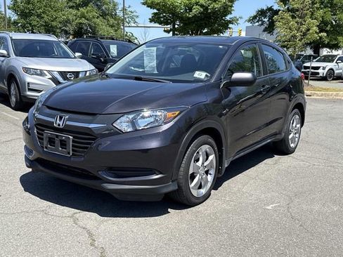 Used 2018 Honda HR-V LX image 5