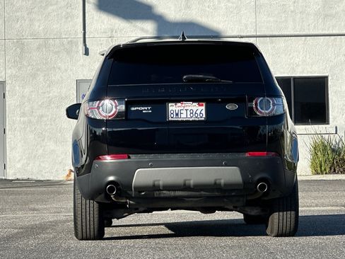 Used 2018 Land Rover Discovery Sport HSE image 5