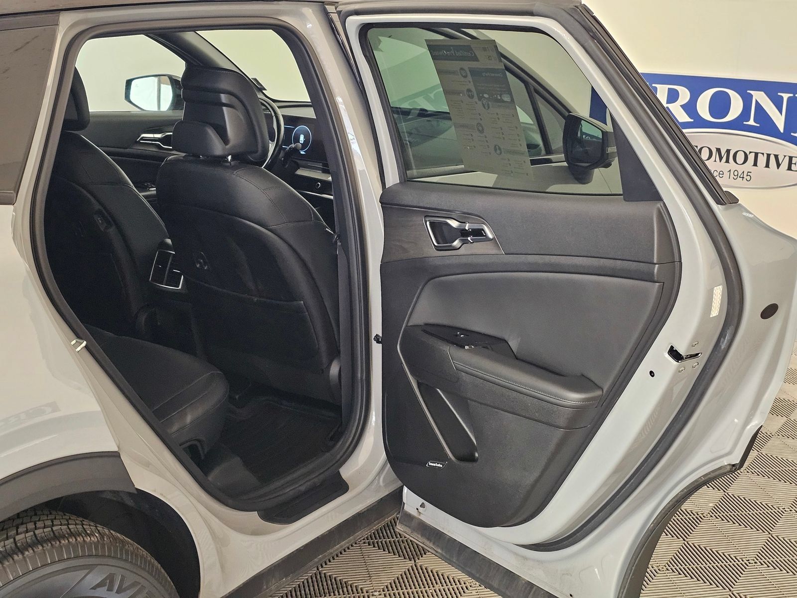 Used 2023 Kia Sportage X-Pro Prestige AWD/4WD image 24