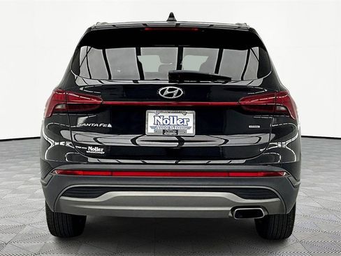 Used 2023 Hyundai Santa Fe SE image 4