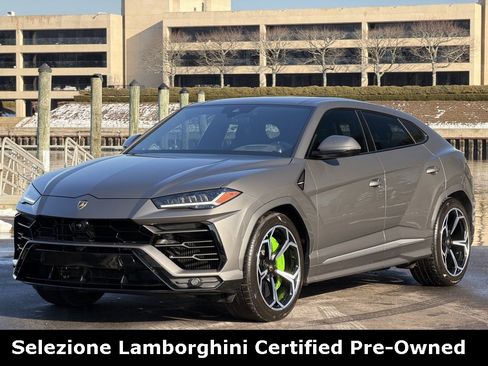 Used 2021 Lamborghini Urus image 1