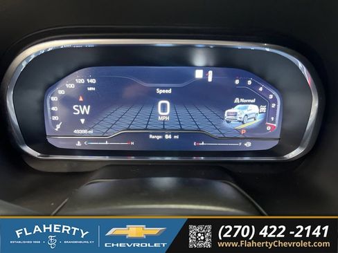 Used 2023 GMC Yukon XL SLT AWD/4WD image 29