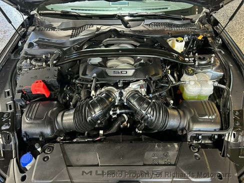 Used 2025 Ford Mustang GT Premium RWD image 25