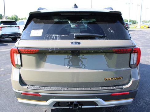New 2026 Ford Explorer Tremor w/ Tremor Ultimate Package AWD/4WD image 8