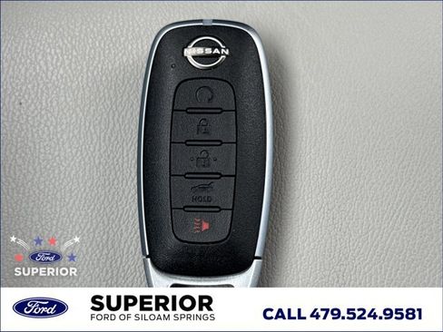 Used 2024 Nissan Pathfinder SL AWD/4WD image 28