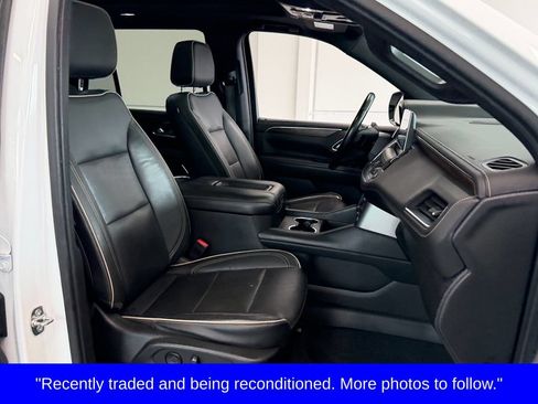 Used 2021 Chevrolet Tahoe Premier w/ Premium Package RWD image 20