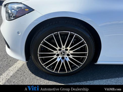 Certified 2022 Mercedes-Benz C 300 4MATIC Sedan image 11