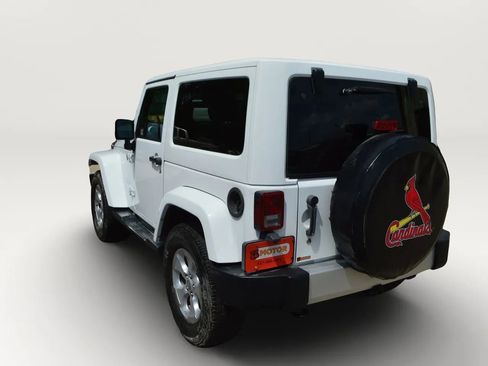 Used 2013 Jeep Wrangler Sahara w/ Dual Top Group AWD/4WD image 6