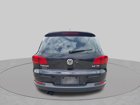 Used 2014 Volkswagen Tiguan S FWD image 4