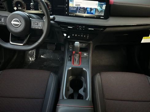 New 2026 Nissan Kicks SR w/ Illumination Package image 4