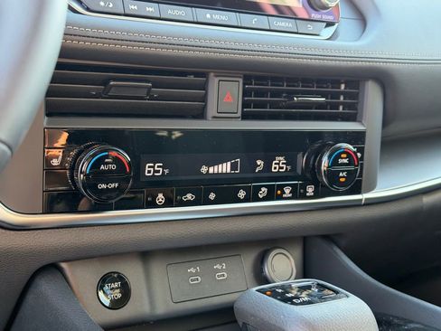 New 2026 Nissan Rogue SV w/ Cold Weather Package FWD image 27