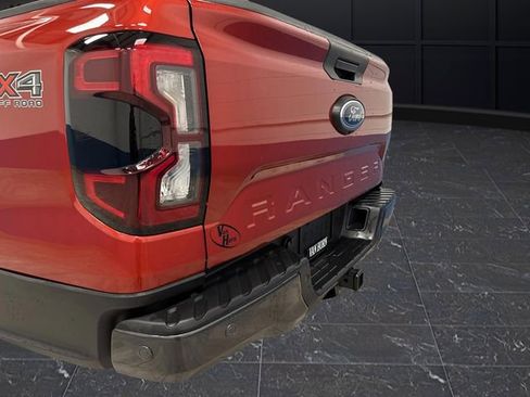 Used 2024 Ford Ranger Lariat w/ FX4 Off-Road Package image 35