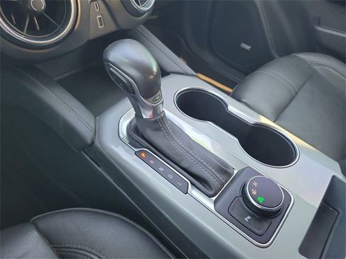 Used 2019 Chevrolet Blazer LT w/ Sound & Technology Package image 28