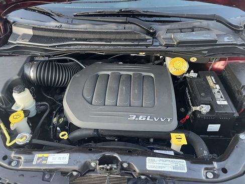Used 2018 Dodge Grand Caravan GT image 13