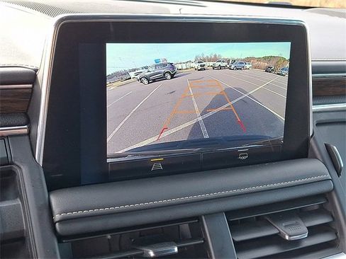 Used 2024 Chevrolet Tahoe Premier image 18