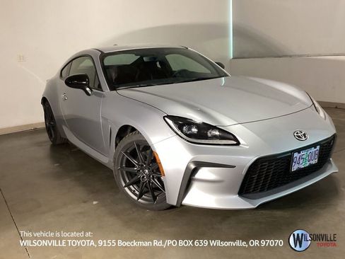 Used 2025 Toyota GR86 Premium w/ ALL Weather Mat Package (TMS) image 1