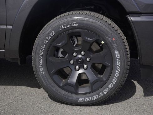 New 2026 RAM 1500 Big Horn AWD/4WD image 10