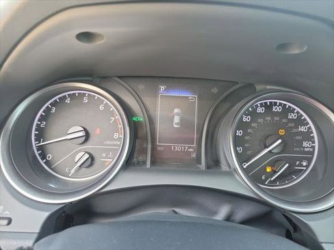 Certified 2024 Toyota Camry SE w/ Convenience Package image 32