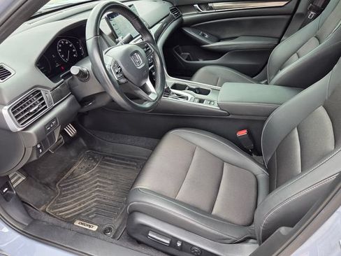 Used 2022 Honda Accord Sport image 8