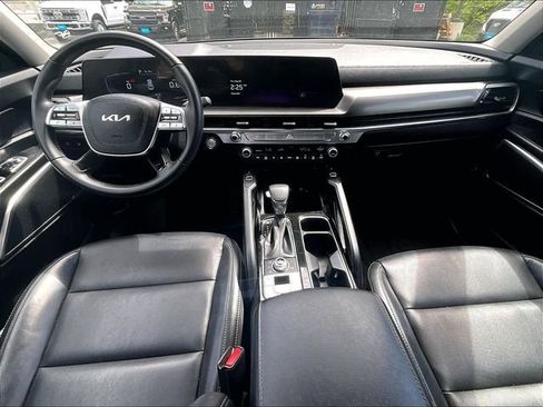 Used 2023 Kia Telluride S AWD/4WD image 16