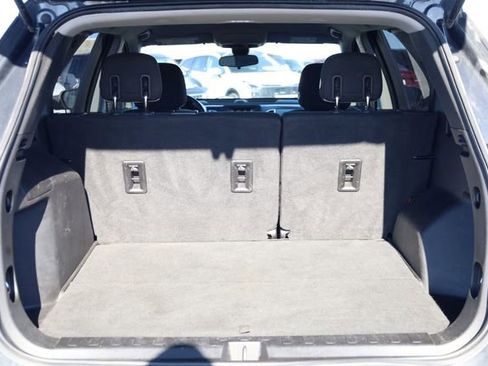 Used 2019 Chevrolet Equinox LT image 24