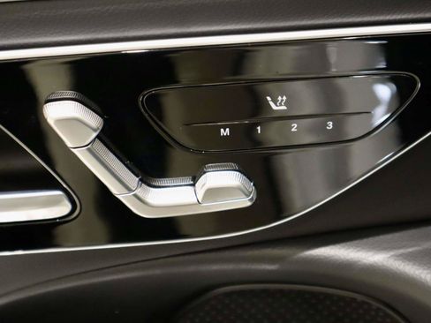 Used 2025 Mercedes-Benz E 350 Sedan w/ Winter Package image 27