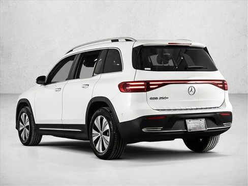 Certified 2024 Mercedes-Benz EQB 250+ image 8
