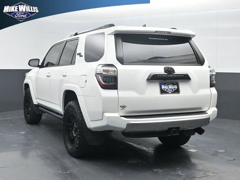 Used 2023 Toyota 4Runner TRD Off-Road Premium AWD/4WD image 5