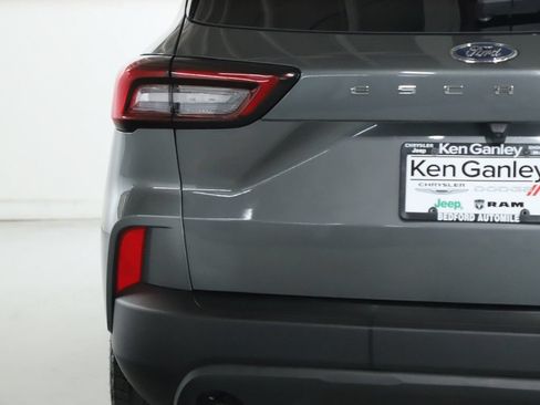 Used 2025 Ford Escape ST-Line FWD image 42