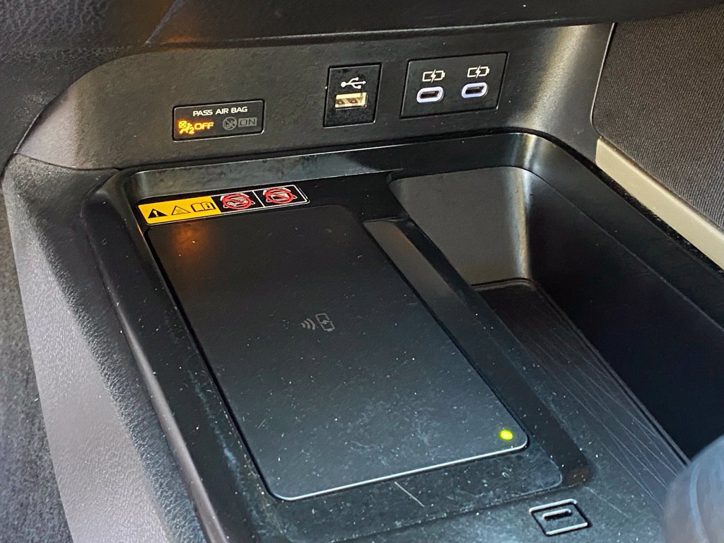 Used 2025 Toyota Camry LE FWD image 17