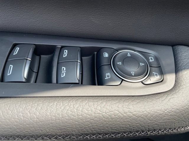 New 2026 GMC Yukon Denali w/ Advanced Technology Package AWD/4WD image 16
