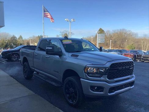 Certified 2024 RAM 2500 Big Horn w/ Night Edition AWD/4WD image 3