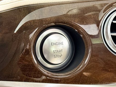 Used 2015 Mercedes-Benz S 550 S 550 image 17