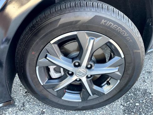 Used 2025 Honda HR-V EX-L image 6