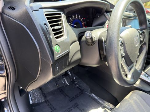 Used 2014 Honda Civic EX image 16