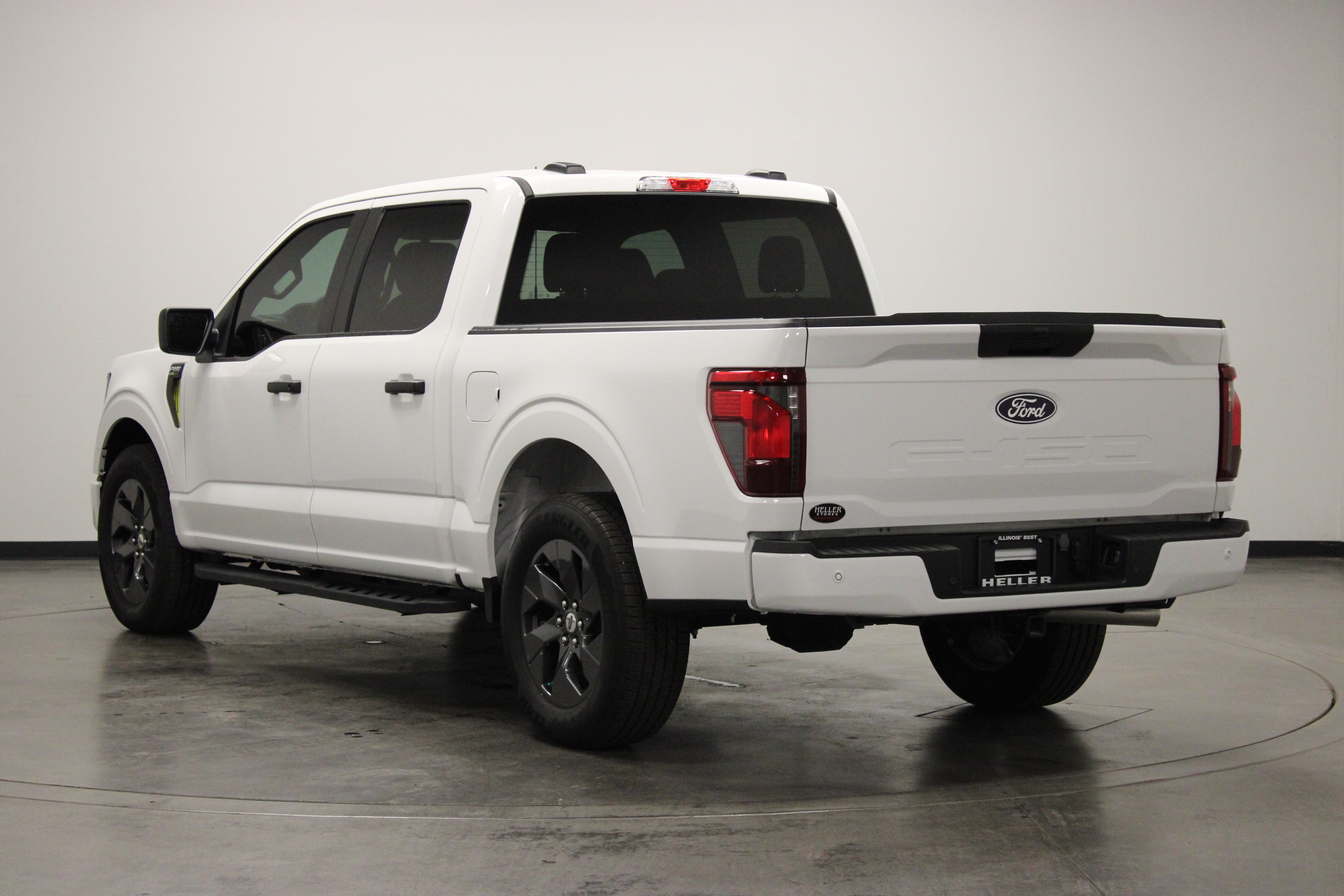 Used 2025 Ford F150 STX w/ Equipment Group 200A RWD image 6